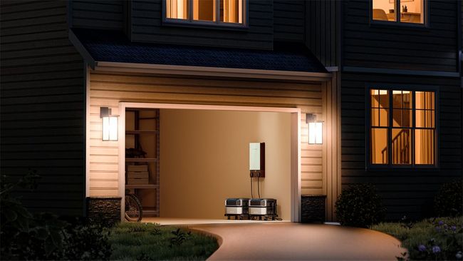 Ecoflow Delta Pro Ultra Power Station & Battery Expansion - 6.1 kWh Storage - with 8x 410W Rich Solar Tier 1 Monocrystalline Panels